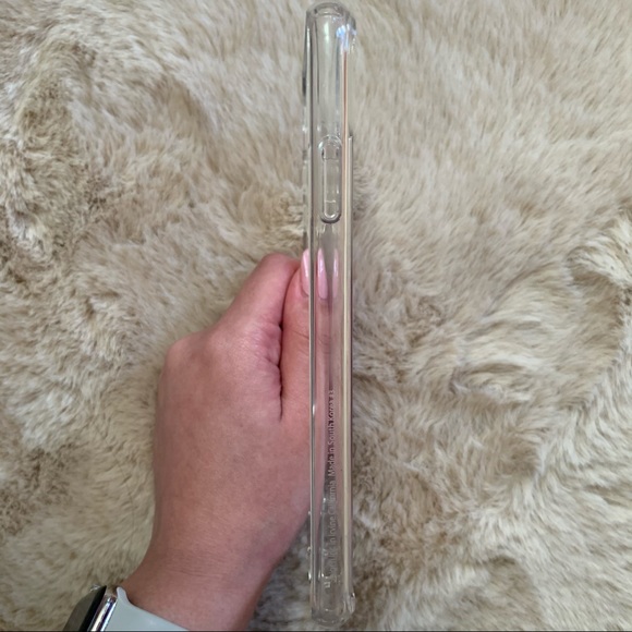 Spigen Clear iPhone XS Max Case - Picture 4 of 7